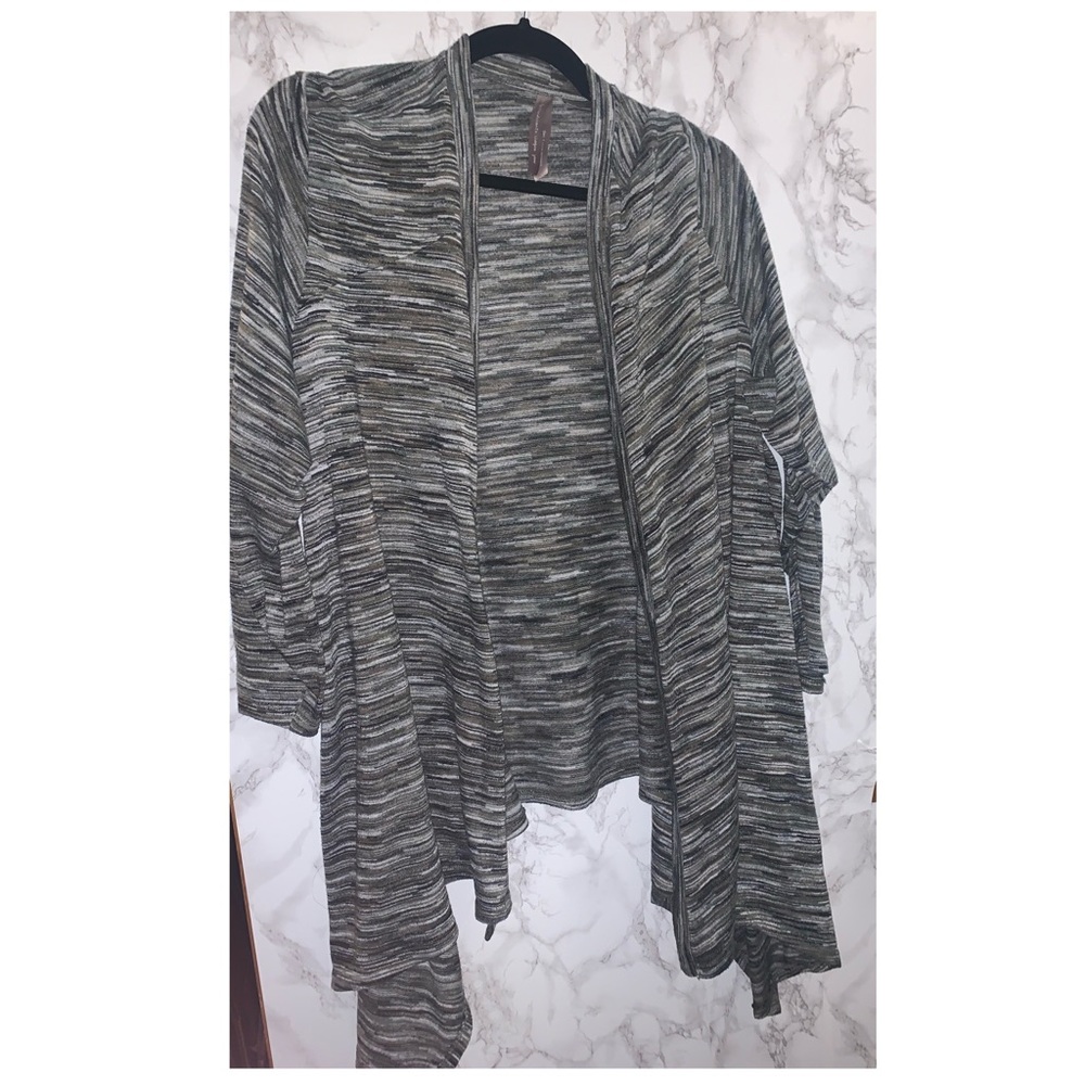 Penningtons Open Front Grey Cardigan -4X